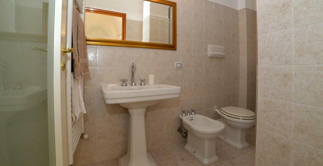 Casa Baldassarre Остуни Екстериор снимка
